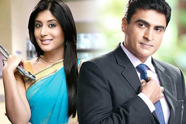 Kritika Kamra (Nidhi) and Mohnish behl (Dr Ashutosh)