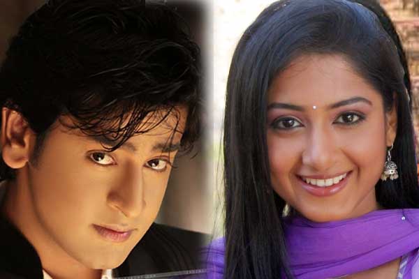 Shashank Vyas(Jagat) and Anjum Farooki (Gauri)