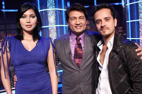 Nupur Mehta and Raghav Sachar with Shekhar Suman