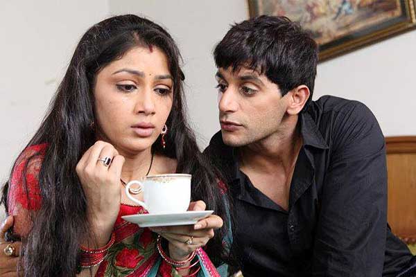 Sriti Jha and Karanvir Bohra