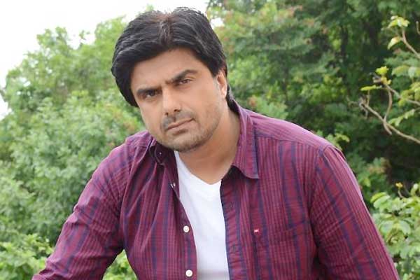 Samir Soni (Kunal)