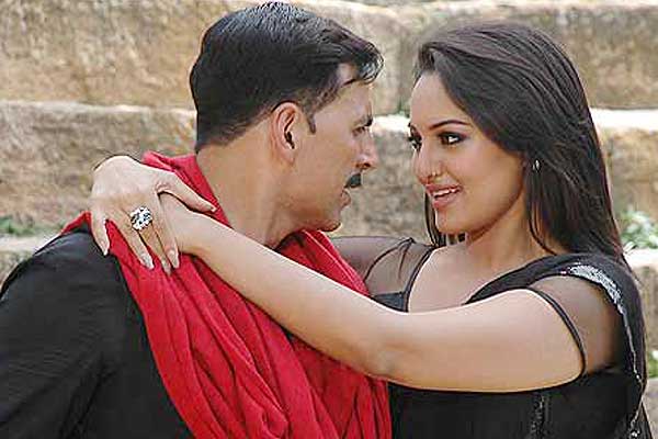 Akshay Kumar and Sonakshi Sinha