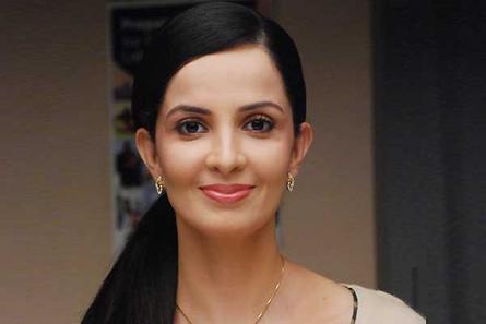 Rukhsar Rehman (Dr Mallika)
