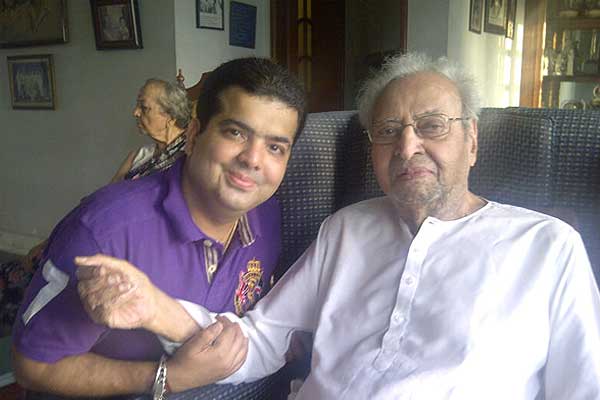 producer Amit Mehra with Pran Saab 