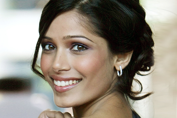 Freida Pinto 