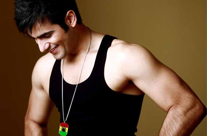 karan Tacker