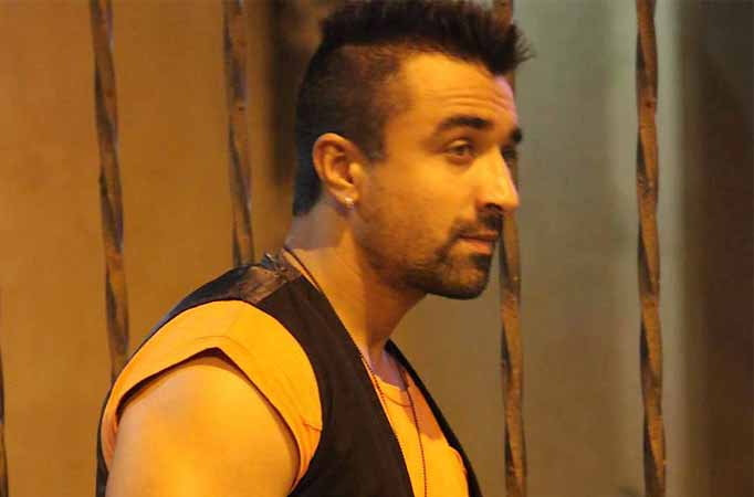 Ajaz Khan