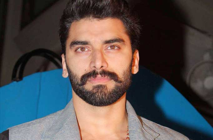 Nikitin Dheer