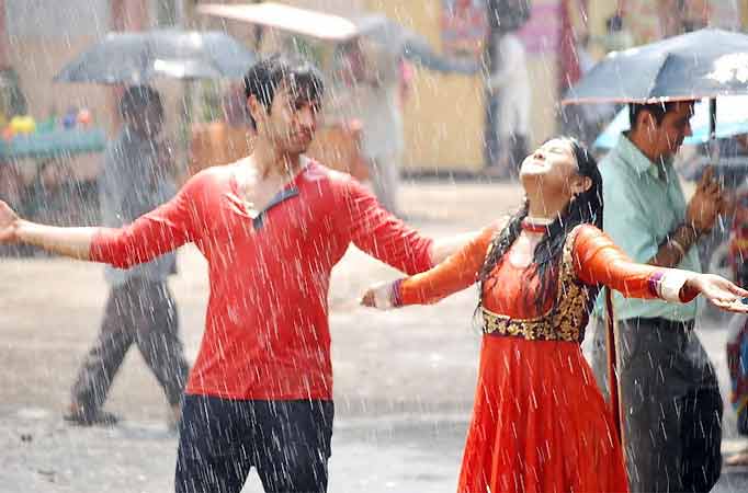 Mishkat Varma and Kanchi Singh