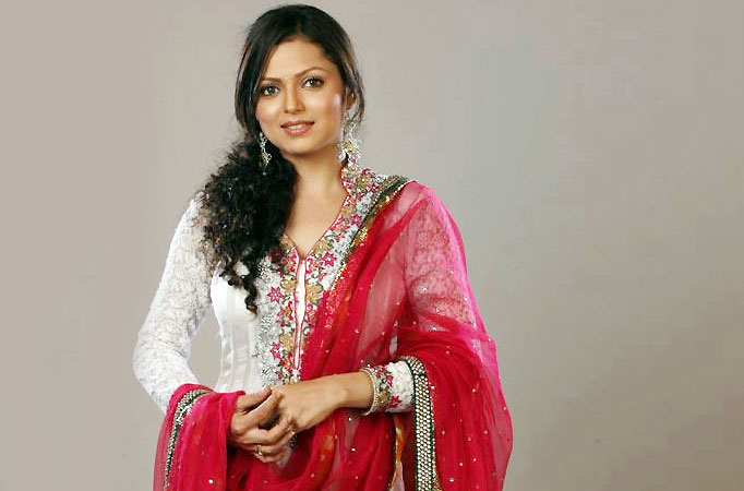 Drashti Dhami