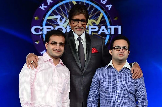 KBC winner The Narula brothers - Achin and Sarthak with Amitabh Bachchan