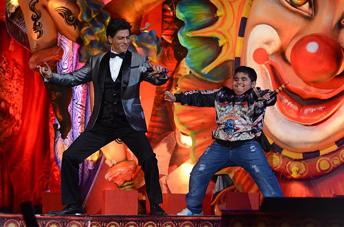 Shah Rukh Khan and Akshat Singh