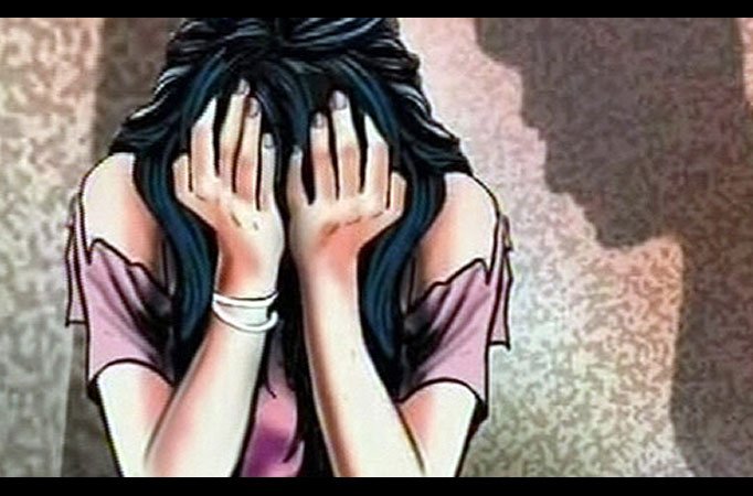 TV actress molested in Kolkata  