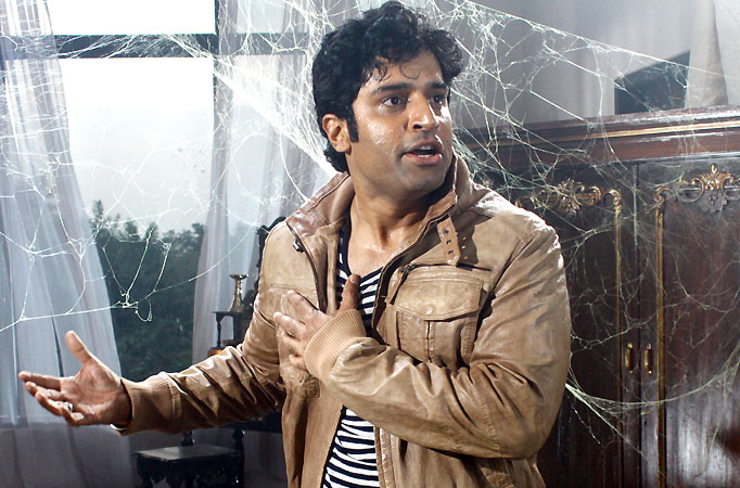 Shakti Anand in Aahat