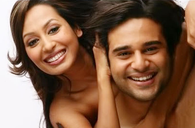 Bedroom secrets of Krushna and Kashmera 