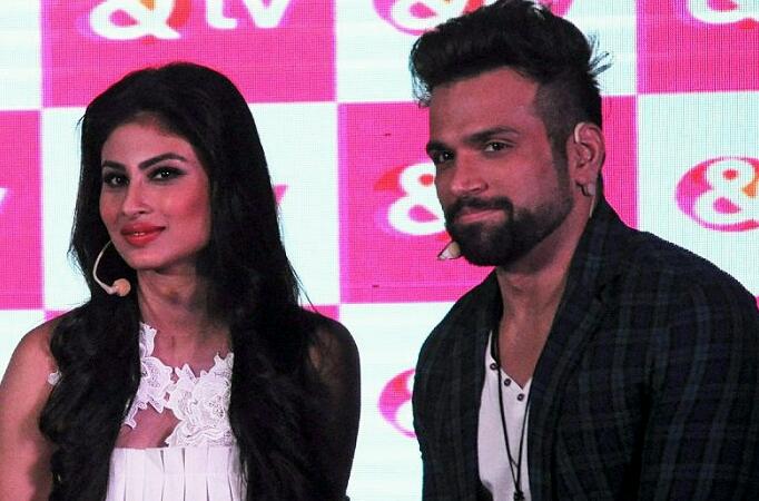 Mouni Roy slaps Rithvik Dhanjani on So You Think....