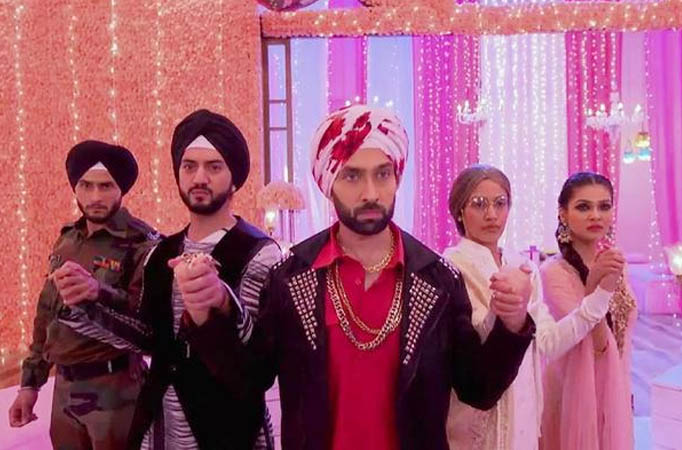 Ajay to EXPOSE Oberoi brothers in Star Plus’ Ishqbaaaz