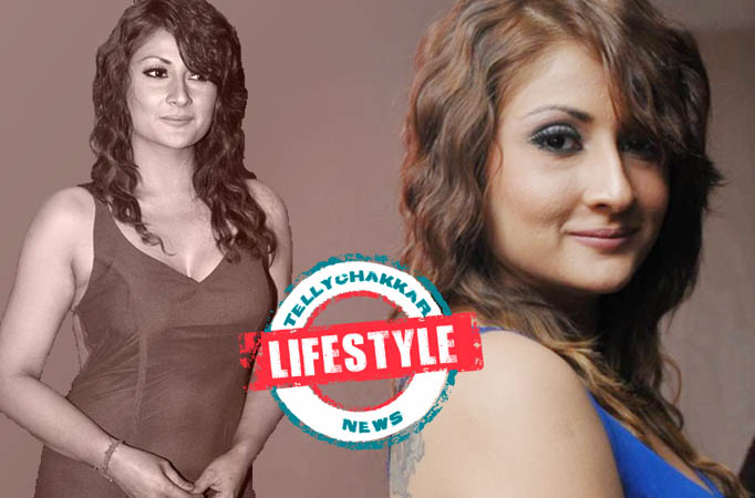 Urvashi Dholakia’s latest poolside pictures will set your hearts on FIRE!