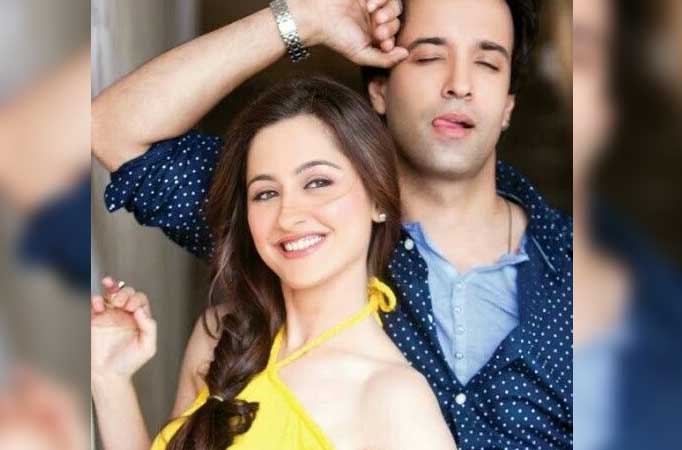 Aamir Ali and Sanjeeda Ali 