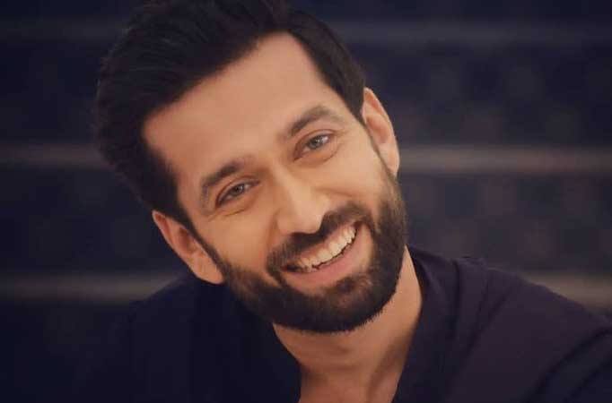 When Nakuul Mehta tried to pose like secret agent James Bond