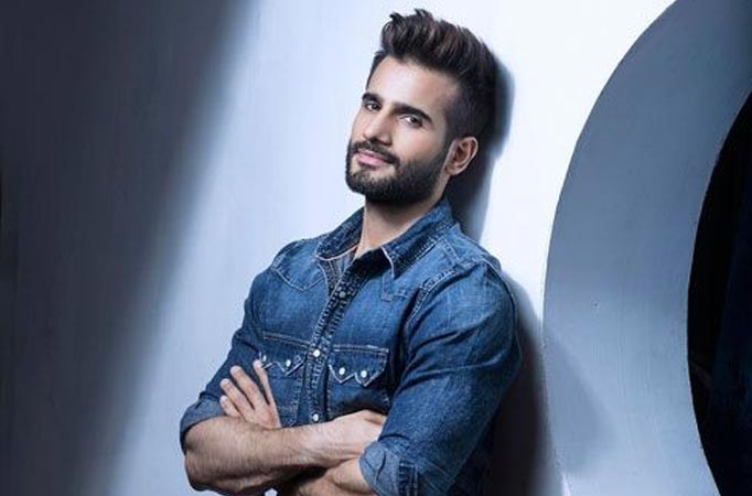 Karan Tacker