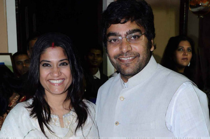 Ashutosh Rana and Renuka Shahane 