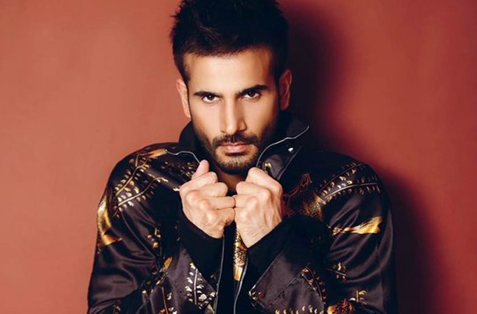 Karan Tacker