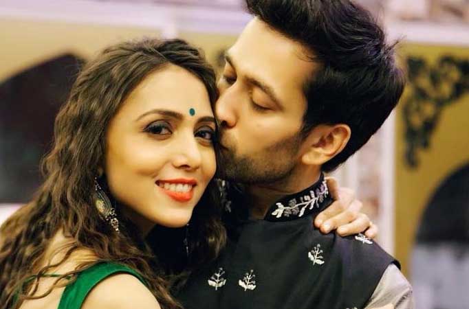 Nakuul Mehta and wife Jankee Parekh 