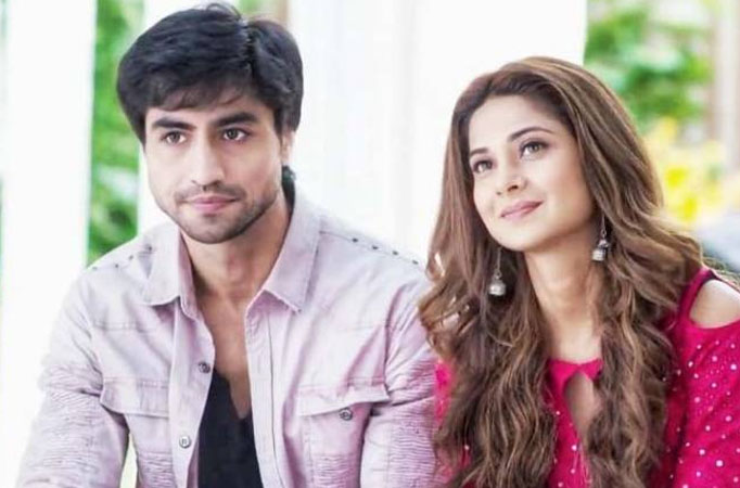 Jennifer Winget and Harshad Chopda 