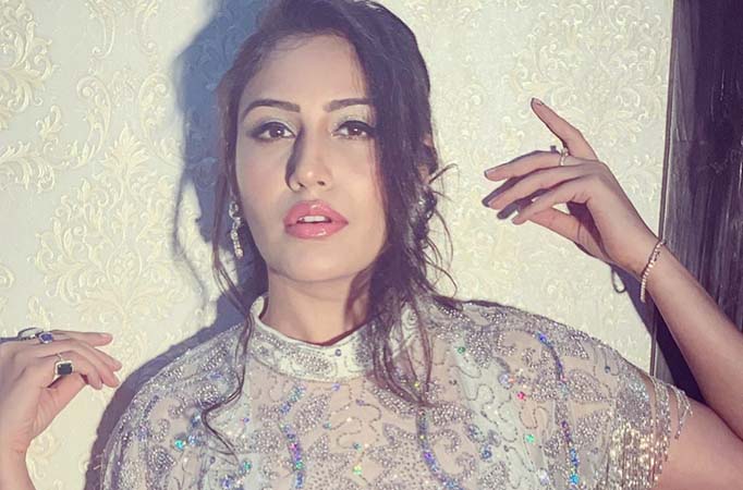 Ishqbaaaz fame Surbhi Chandna 