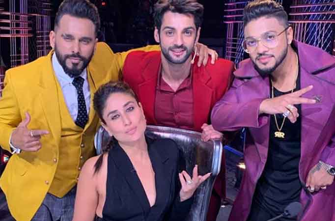 Kareena Kapoor poses with THIS 'Buooooyyyz' on Dance India Dance sets 