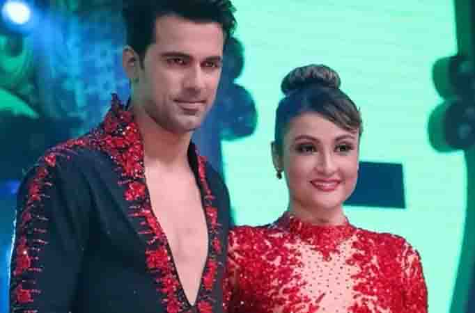 Urvashi Dholakia and Anuj Sachdeva 