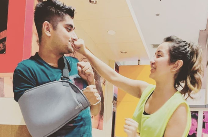 Bigg Boss 12’s Deepak Thakur and Roshmi Banik have a reunion 