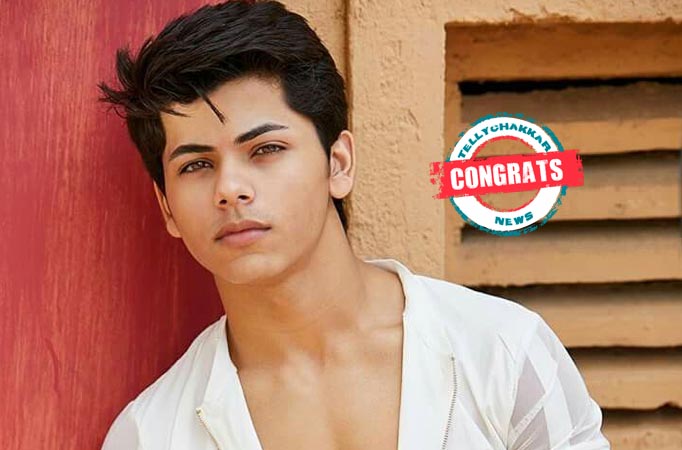 Siddharth Nigam is now a 'millionaire'!