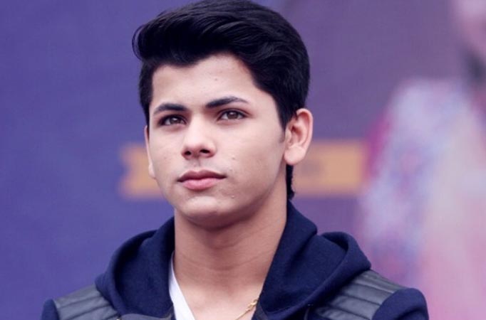 Siddharth Nigam's SPECIAL APPEAL to his FANS…