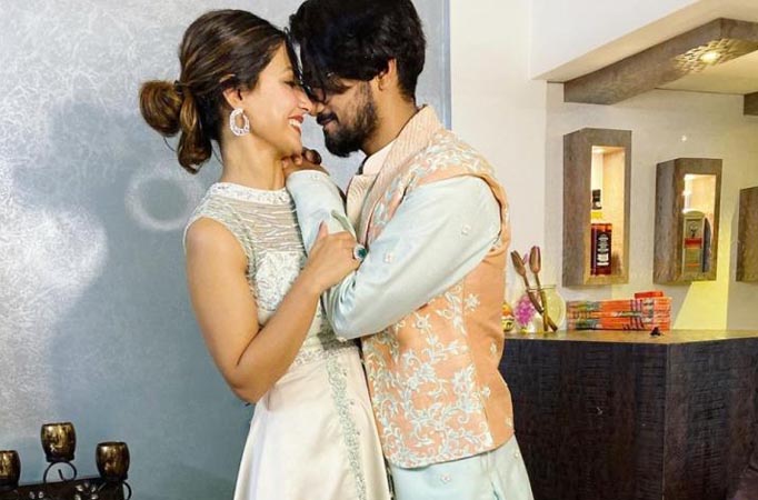 Must Check: Hina Khan and Rocky Jaiswal’s LOVEY-DOVEY photo will melt your HEART 