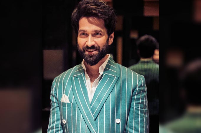 Check out Ishqbaaaz actor Nakuul Mehta’s SERIOUS yet COOL expression in his latest picture 