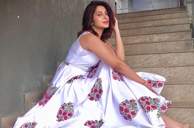 Jennifer Winget is one ‘HOT MESS’ and we can PROVE IT!