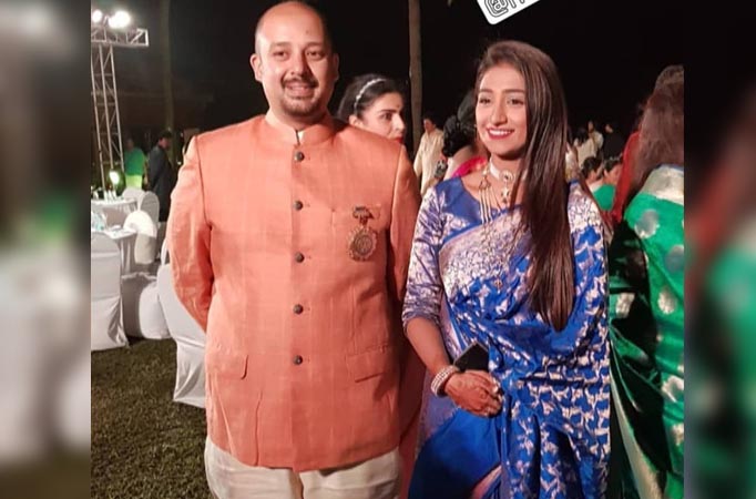 YRKKH's Mohena Singh and husband Suyash’s GRAND wedding reception; check their STUNNING look 