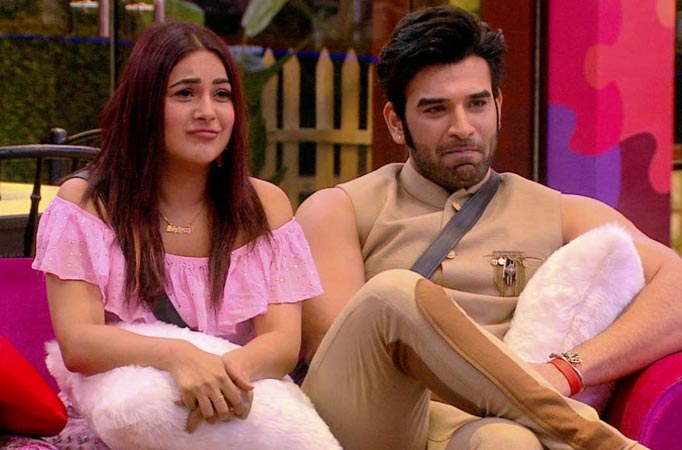 Bigg Boss 13: Paras Chhabra calls Shehnaz Gill a 'bakwaas sadasya'