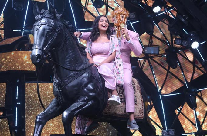 Aditya Naryan and Neha Kakkar rides a horse on the sets of Indian Idol season 11