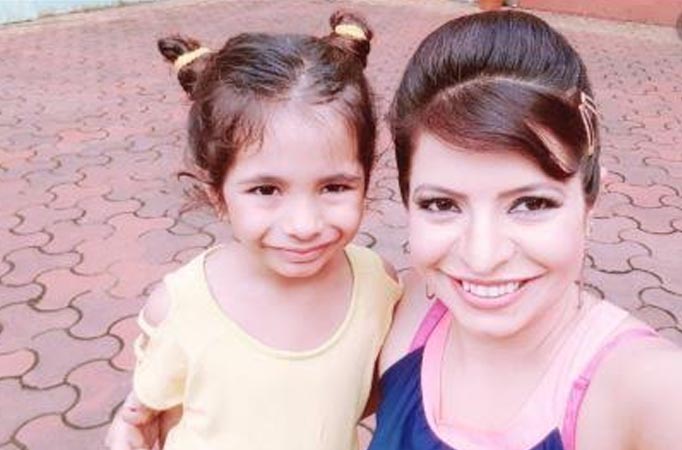 Taarak Mehta fame Jennifer Mistry Bansiwal's daughter is a carbon copy of her mother, shares beautiful pictures