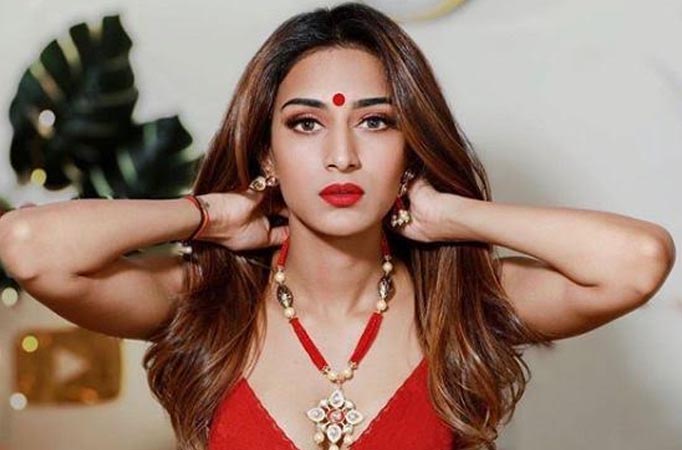 Erica Fernandes poses with THIS cutie, and we can't stop awwing