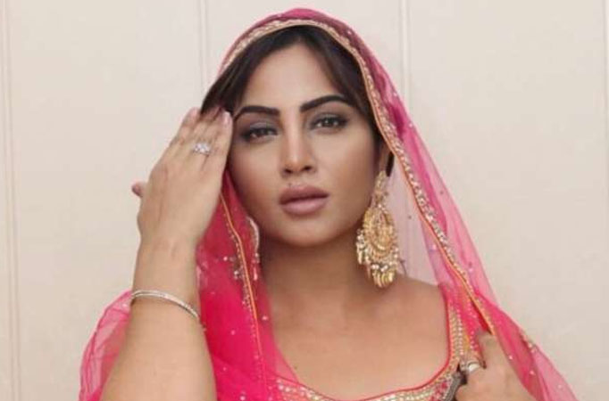 Arshi Khan 