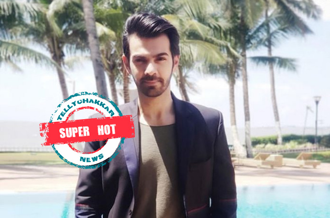 Super Hot ! Karan V Grover looks stunning as he strikes a pose in these pictures