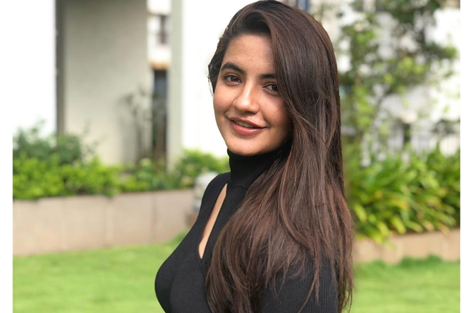 Meera Deosthale: Even after getting so many offers, not being able to bag a part this long hurts sometimes… but I don't let it g