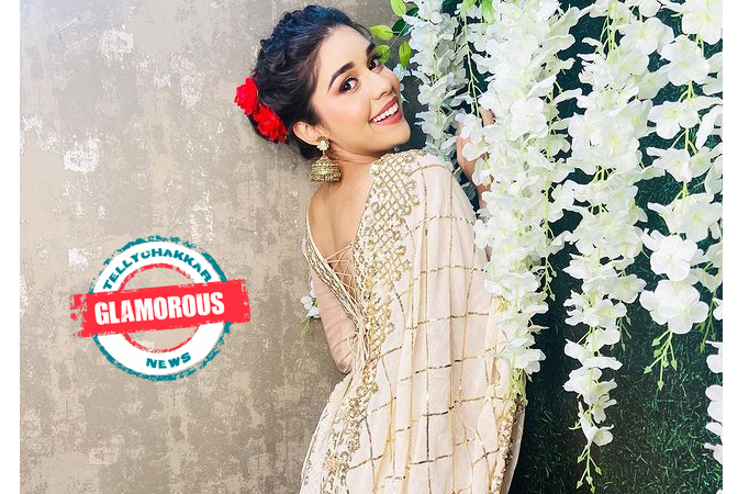 Glamorous! Eisha Singh looks fabulous these dresses, Do check out the pictures now