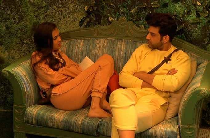 Tejasswi grills Karan on his rising proximity with Shamita on COLORS’ ‘BIGG BOSS’!