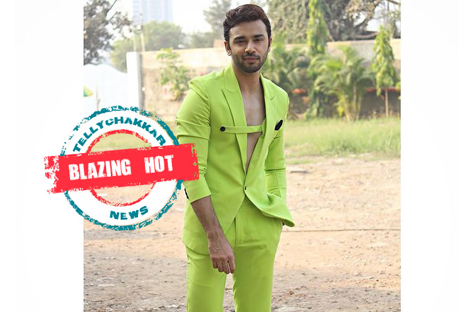 BLAZING HOT! Samridh Bawa dons ethnic and western style like a pro