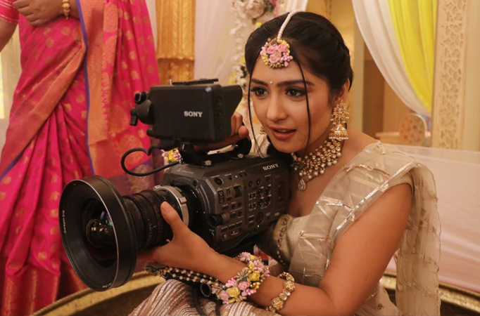 The multi-talented Anjali Tatrari turns into a camerawoman for a crucial sequence in Tere Bina Jiya Jaye Na 